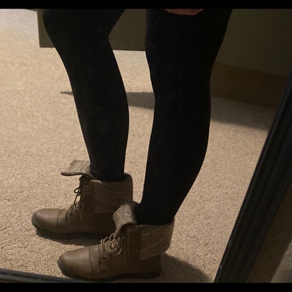 Ardene boots - Picture 6 of 8